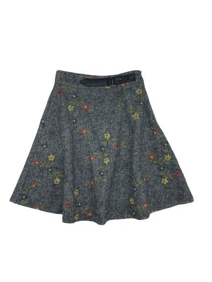 Lone feather Cross Stitch Embroidered Skirt ( sz 12y - 20 )